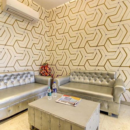 Super Townhouse Oak Aurelia Grand Hotel Lucknow Eksteriør billede